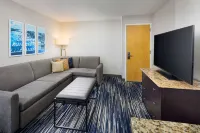 Embassy Suites by Hilton West Palm Beach Central - Beach