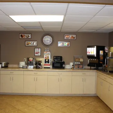 Super 8 by Wyndham Chamberlain SD