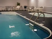 Yankee Clipper Inn, SureStay Collection by Best Western - Pools