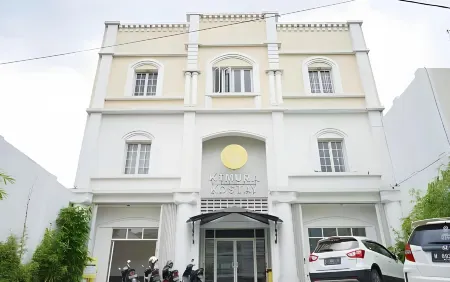 Kimura Kostay Semarang Отели рядом с достопримечательностью «Централна джамия на Съмаранг»