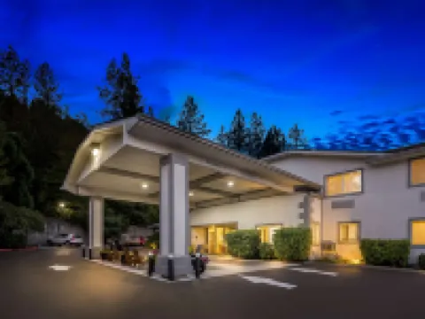 Best Western Inn at the Rogue Hotels in Rogue River