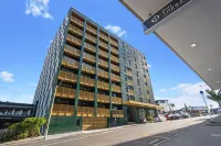 Greenhouse Apartments by Urban Rest Hotels in 