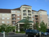 Courtyard Erie Ambassador Conference Center Hotels near Millcreek Mall