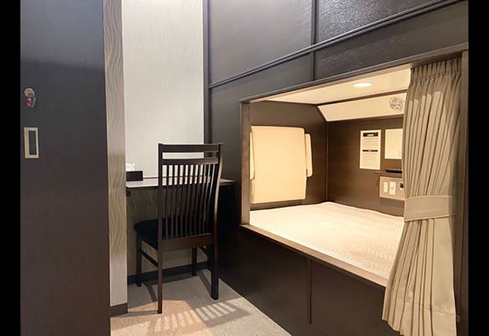 2. 웰캐빈 텐진 -..