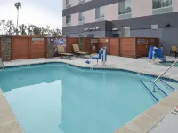 Fairfield Inn & Suites Santa Cruz Hotels in Santa Cruz