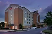 Fairfield Inn & Suites Germantown Gaithersburg - parking