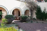L01 Adjacent to Aphrodite Hills- Shared Pool, Patio Aphrodite's Beach附近的飯店