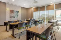夏洛特西南萬豪SpringHill Suites飯店 - 停車場