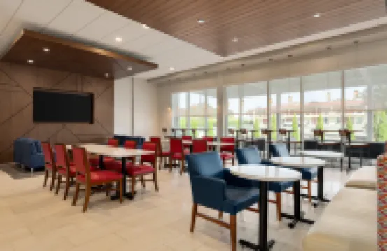 Holiday Inn Express & Suites DALTON - MARKET ST by IHG