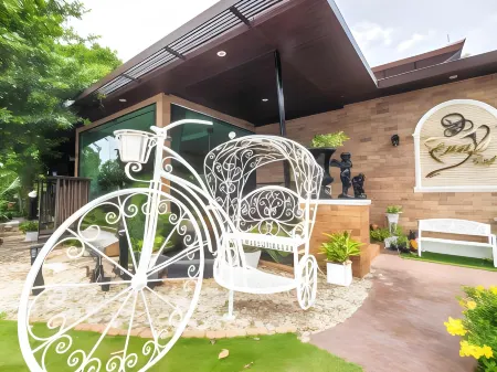 The Canal Garden Resort