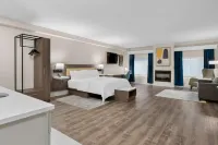 Latitude Suites Tinton Falls Eatontown/BW Premier Collection Hotels in Tinton Falls