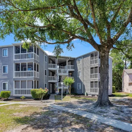 Calabash Style Condo w/King Bed & Pool