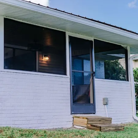 Riverfront Cottage Retreat with 2 Docks + Scenic Views on the St. John’s River!