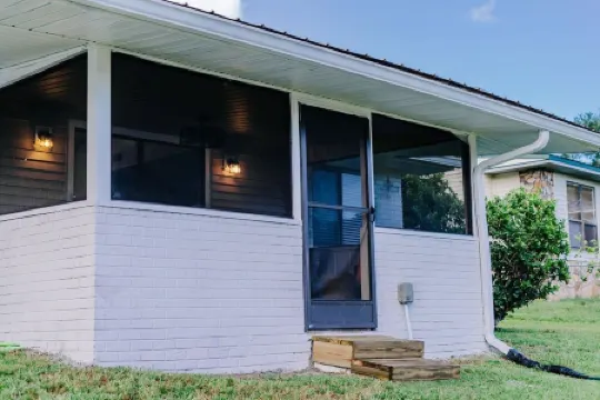 Riverfront Cottage Retreat with 2 Docks + Scenic Views on the St. John’s River!
