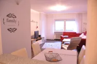 Fernblick vacation apartment with indoor pool, swimming pond & direct access to the garden