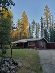 Cabin in the woods, ideal for long stays. 리버사이드 공원 주변 호텔