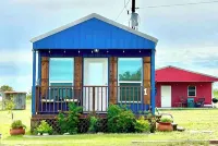 Cute cottage just 5 minutes to Round Top!