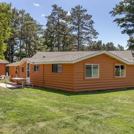 Cabin on Farm Island Lake in Aitkin