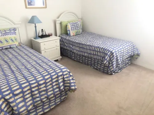 Enjoy Glen Eagle Golf and Country Club 5 min to beaches and downtown Naples