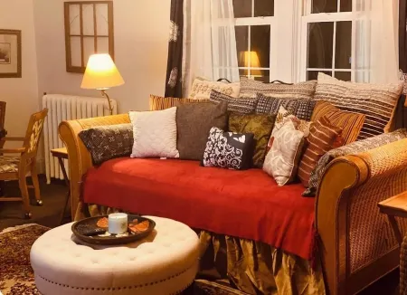 Morocco Loft 2BR overlooking city walking mall