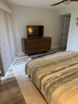 Kelly Greens Golf & Country Club! 1st Floor Renovated