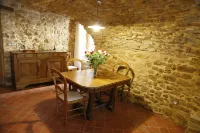 Atypical cottage and very comfortable in the heart of a hamlet gardois