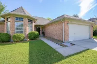 LaPorte Landing-w/Private Hot Tub- Grill & Chill