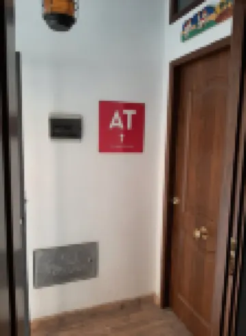 COMPLETELY RENOVATED HOUSE WITH FREE WIFI