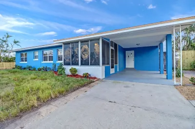 The Coastal Home- Center of Fort Myers Hotels near Tropical Hardware DO It Best