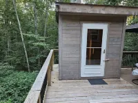 Lake Cumberland Cabin Getaway! Quick Local Lake Access!