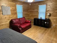Remodeled Vacation Cottage - Downtown Indian River