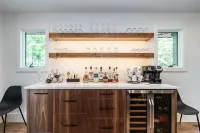 Lake Escape has it ALL--Deep water, panoramic views, POOL, main lake!