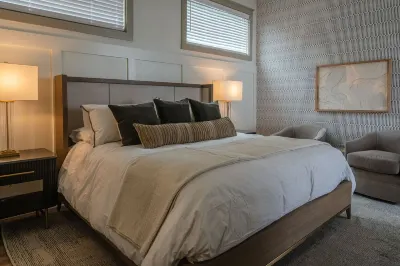 Luxury Downtown Loft