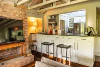 Skylight Ranch - Spacious Getaway Hotel a Rains County