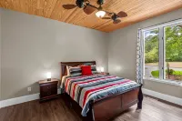 Neuse River Retreat