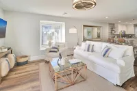 Cape Casa--Beautiful 2BR Dog-friendly  in Barrier Dunes, 200 steps to Beach