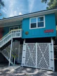 Island Paradise! Enjoy Our Duplex with a Pickleball Court and Basketball Hoop - balcony