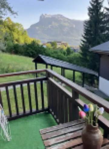 Studio with Balcony 5 Minutes from the Center and Shops. Pets Welcome