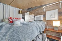 Beach Casita w/Treehouse. Cozy, Unique, hand-crafted. Pets Ok -10 min. - to Mayo