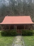 Beautiful Cabin Nestled in the Smokies