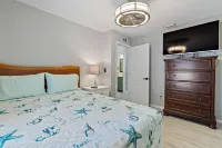 76th Av Pinellas Park Centralized & Spacious House