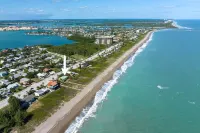Private Beachfront House