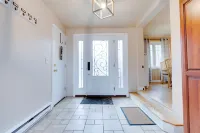 1 Acre, Central Air, Firepit, Fenced Yard, Patio, Dishwasher, Washer/Dryer