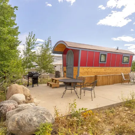 ☆ Magical Gypsy Wagon ☆ Unique Mountain Getaway