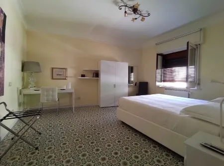 Sorrento Coast: apartment in the center a few steps from the sea Отели рядом со станцией Seiano