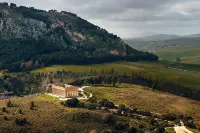 House in A Typical Villa 200 Meters from the Sea Wifi Car Rental