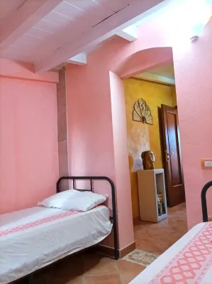 Beautiful villa in Solanas-Villasimius-Sardinia- 4 minutes from the sea- WiFi- Hotel dekat Cascatelle di Corti Ois