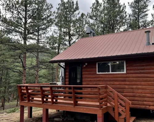 Cabin at Sportsman’s Paradise- Anglers’s Dream & Mountain Retreat.