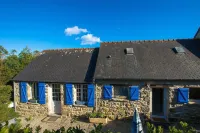 Stone house near beach between Crozon and Camaretbed and toilet on ground floor Hotels near FunPark Crozon