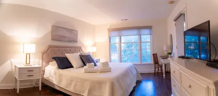 Golf and Beach Resort, 2BR, Pool